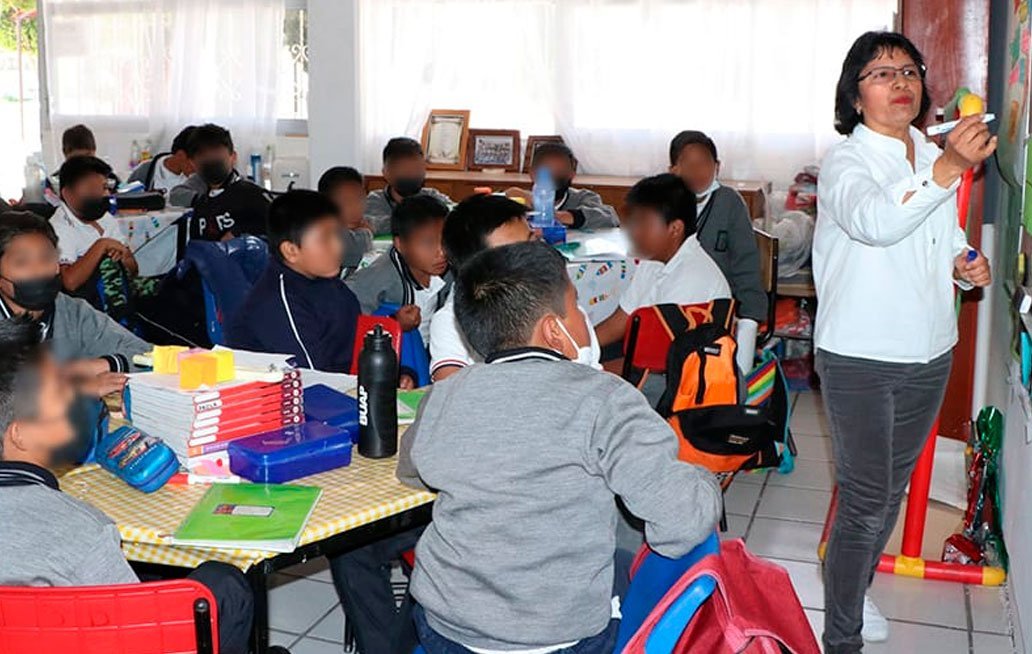 Reciben más de 70 mil estudiantes enseñanza del idioma inglés en Puebla