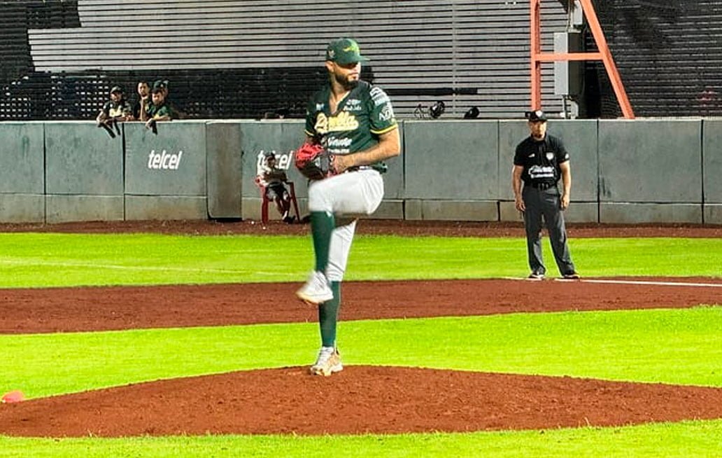 LA DOBLE CARTELERA SE PINTÓ DE VERDE