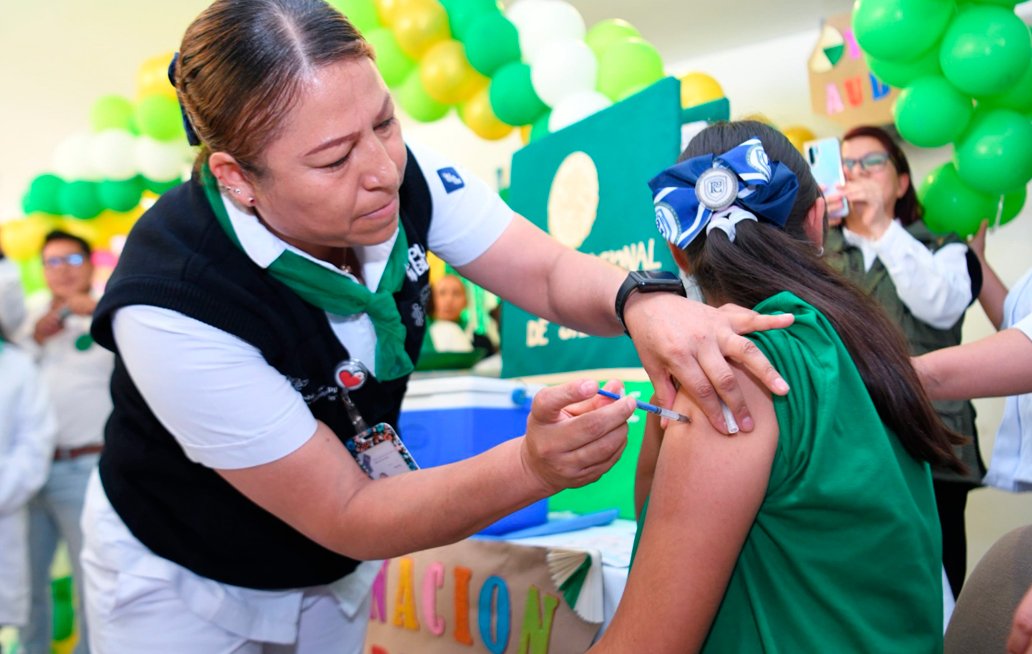 Inicia en Puebla jornada de vacunación contra el VPH