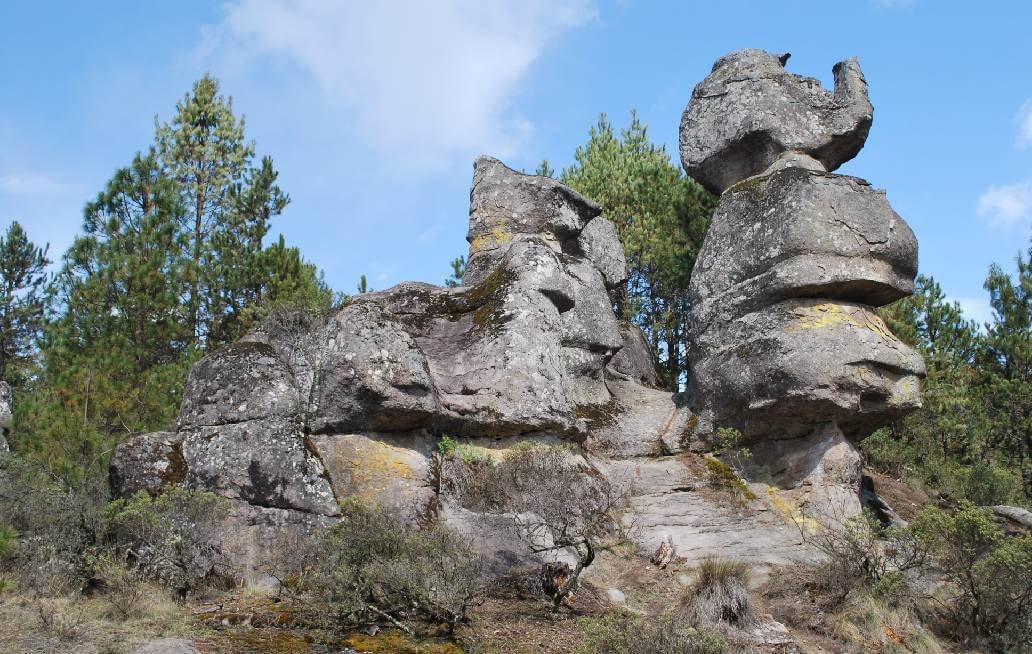 valle piedras encimadas