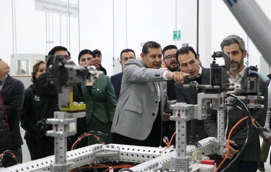 Clúster automotriz de Puebla, ideal para Olinia Clúster automotriz de Puebla, ideal para Olinia