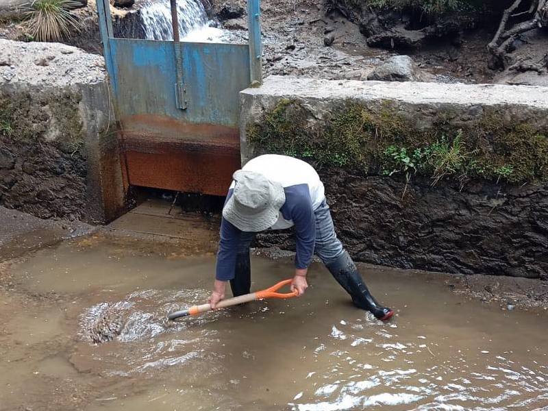 Ayuntamiento de Calpan realiza obras hidráulicas en Paraje Tepelchichina