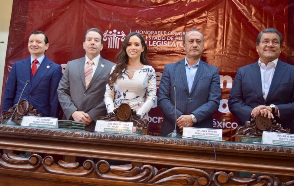 Realiza en la ELDP el foro 