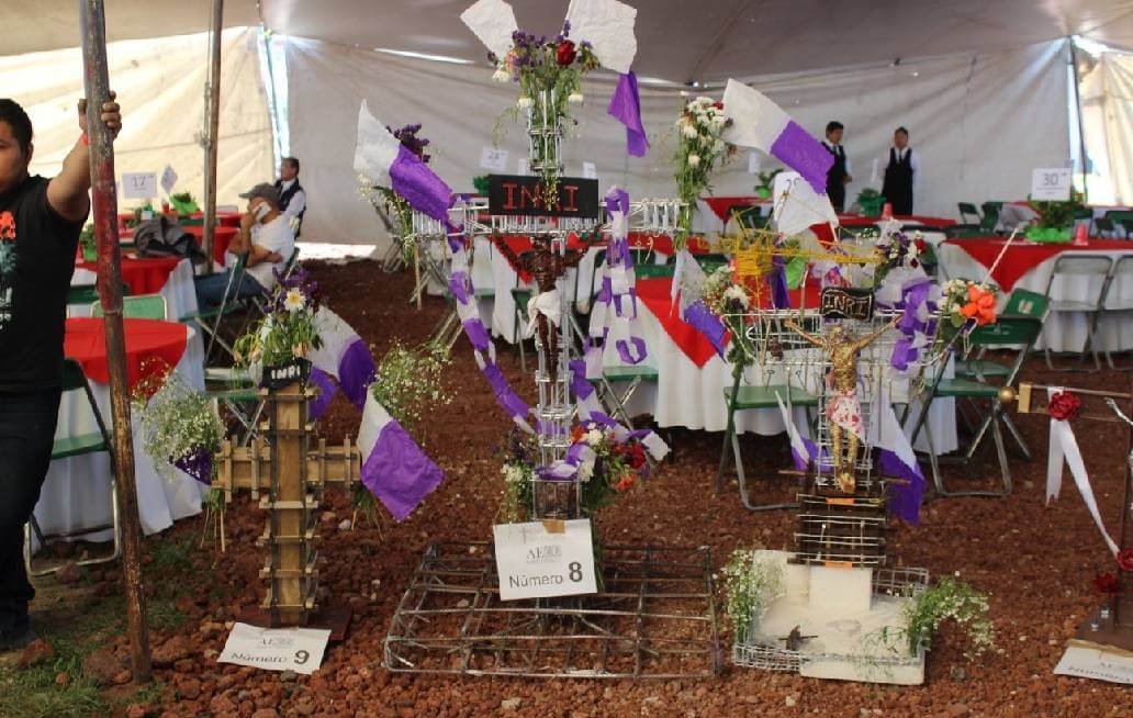 Anuncia la AECO su concurso de cruces para el 3 de mayo