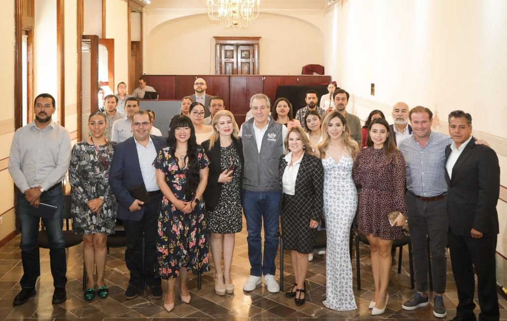 Capacitan en bioética a trabajadoras y trabajadores del Gobierno de la Ciudad de Puebla Capacitan en bioética a trabajadoras y trabajadores del Gobierno de la Ciudad de Puebla