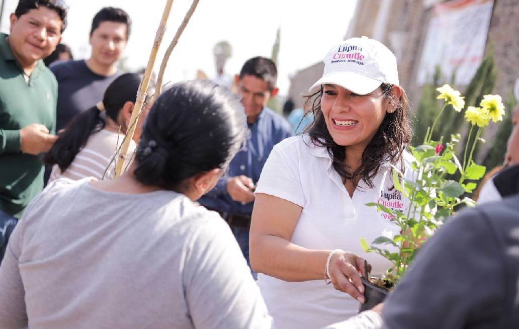 Conmemora la presidenta municipal de San Andrés Cholula el Día de la Madre Tierra con jornada de adopción de árboles