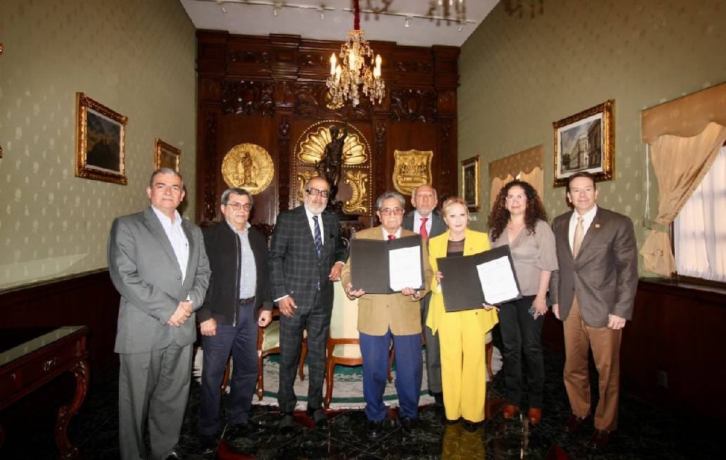 ELDP e IAP fortalecen la formación profesional con convenio