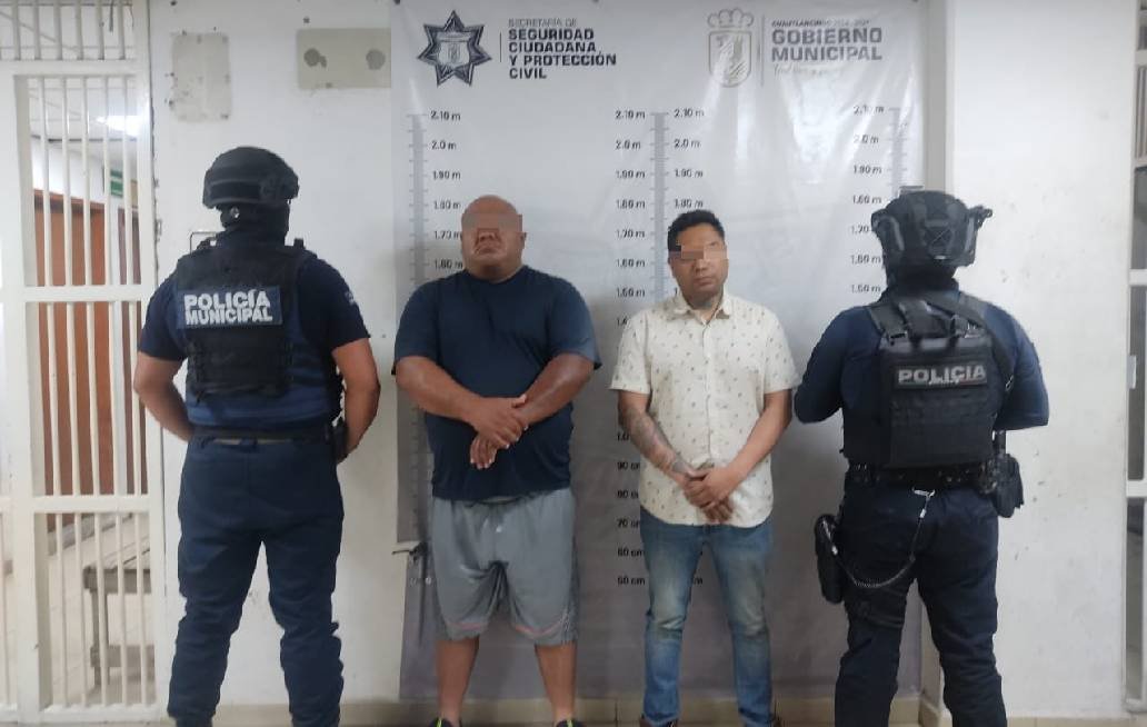 Elementos de seguridad pública detienen a dos masculinos por delitos contra la salud Elementos de seguridad pública detienen a dos masculinos por delitos contra la salud