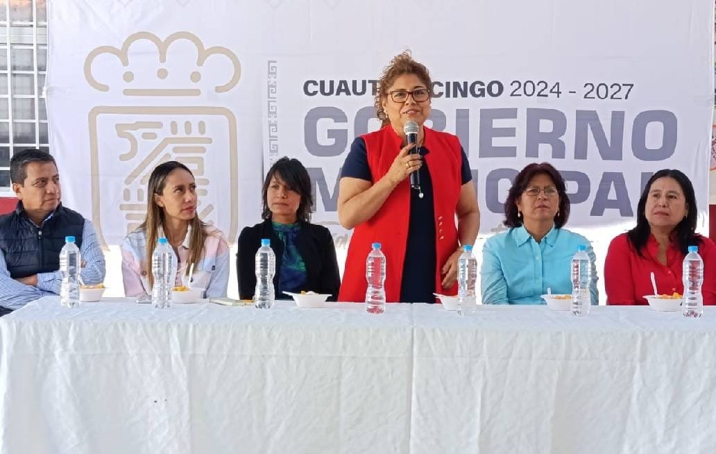 Entrega Tere Alfaro obras de mejoramiento en CAIC de San Cristóbal Tulcingo