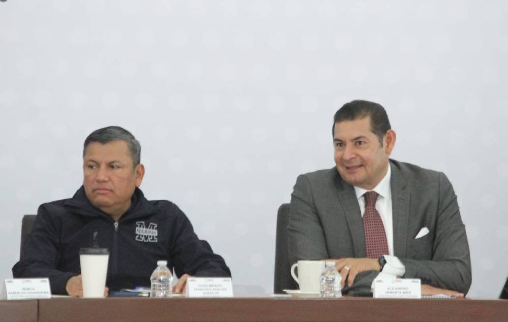 Rehabilitación de quirófanos beneficiará a 16 unidades médicas en Puebla