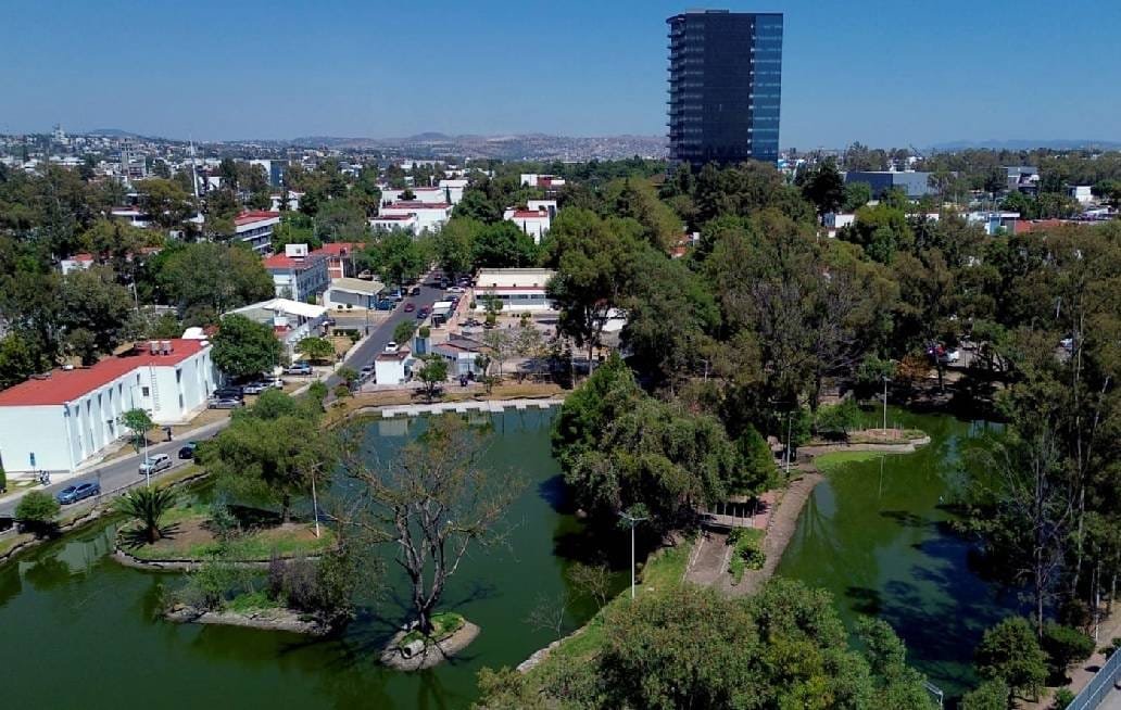 Restaura BUAP laguna de Ciudad Universitaria