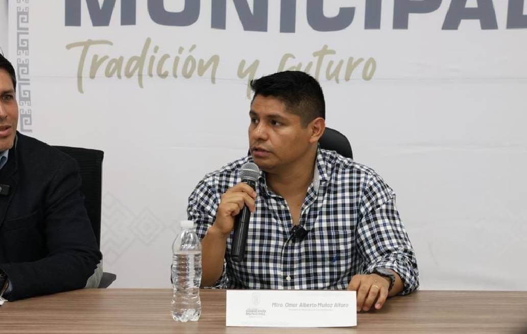 Anuncia Omar Muñoz maratón de obras de pavimentación