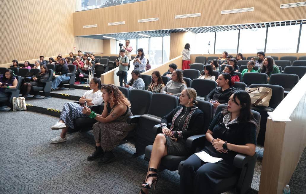 Colectivos presentan en Congreso de Puebla “Guía para monitorear el acceso al servicio de aborto seguro”