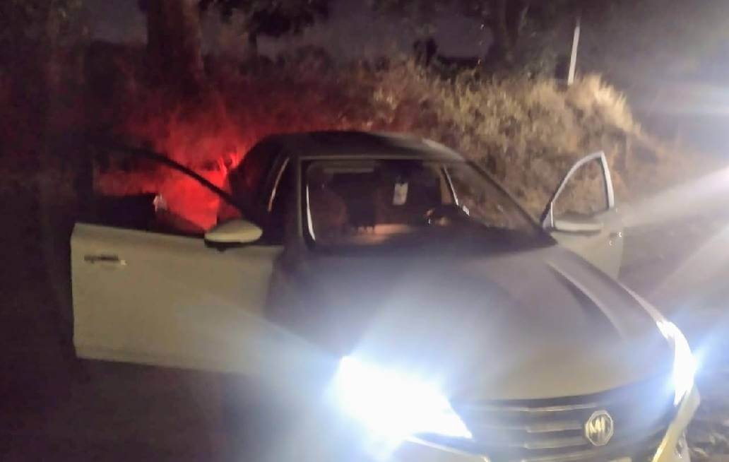 Elementos de la Dirección de Seguridad Vial de Cuautlancingo recuperan vehículo robado a conductor de la plataforma Didi Elementos de la Dirección de Seguridad Vial de Cuautlancingo recuperan vehículo robado a conductor de la plataforma Didi