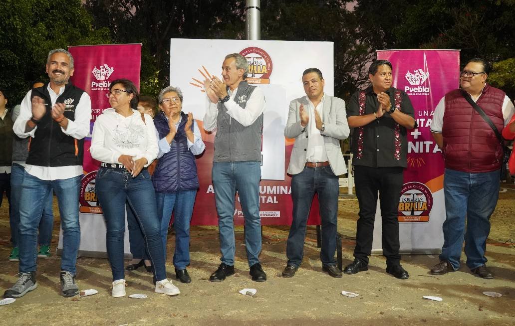 Puebla Brilla llega a Maravillas, con Pepe Chedraui el fraccionamiento cuenta con alumbrado LED al 100%