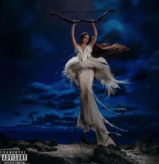 Belinda presenta la portada de 'Indómita'