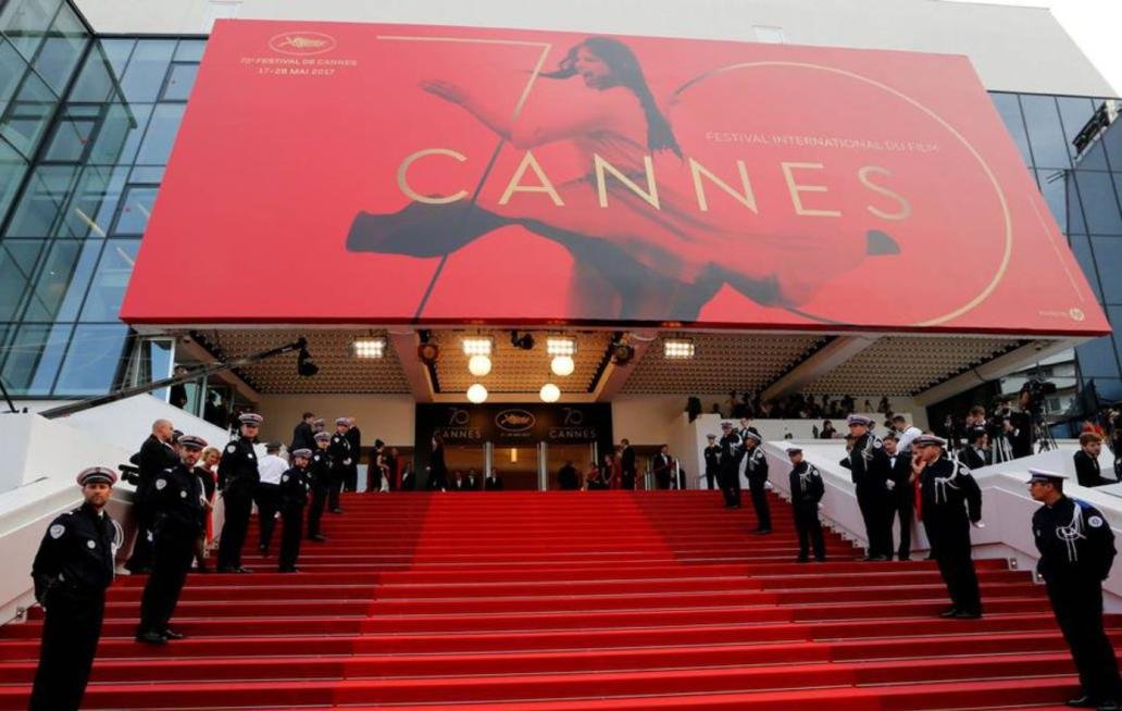 Cannes dice “non, merci” a las transparencias