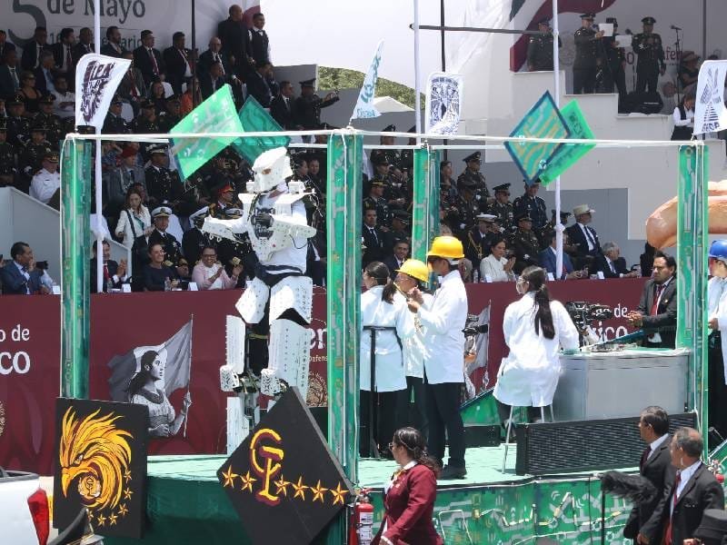 mencionar que esta parada