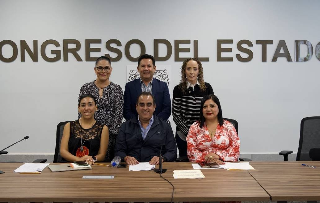 Aprueba comisión del Congreso de Puebla que usurpación de identidad y ciberasedio sean delitos