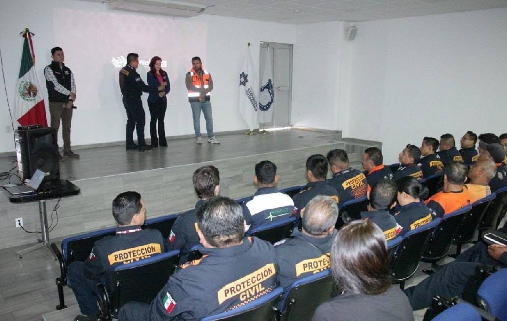 Imparte Gobierno de la Ciudad de Puebla Taller de Seguridad Vial a personal de la Dirección Municipal de Protección Civil Imparte Gobierno de la Ciudad de Puebla Taller de Seguridad Vial a personal de la Dirección Municipal de Protección Civil