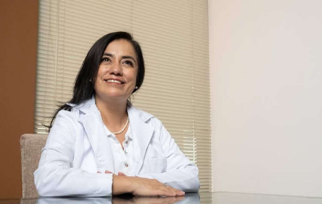 Nombran a María Elena López como secretaria general de los trabajadores del IMSS en Puebla