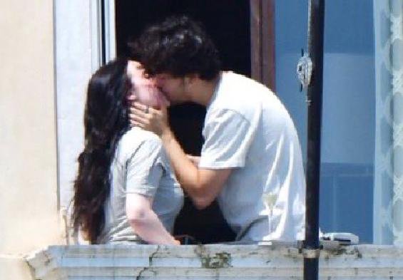 Billie Eilish y Nat Wolff