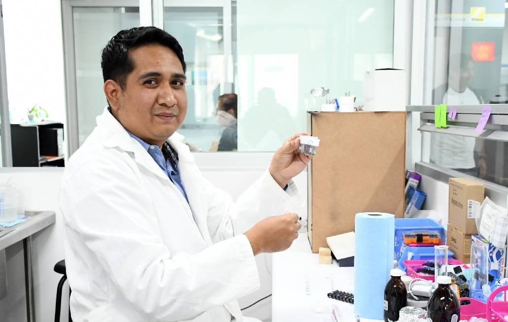 En la BUAP se desarrolla tecnología para eliminar colorantes textiles y fármacos En la BUAP se desarrolla tecnología para eliminar colorantes textiles y fármacos