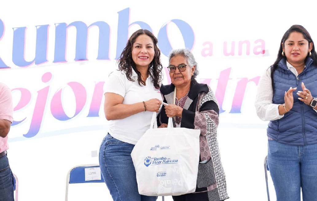 Continúa presidenta municipal de San Andrés Cholula con entrega de apoyos alimentarios a familias sanandreseñas