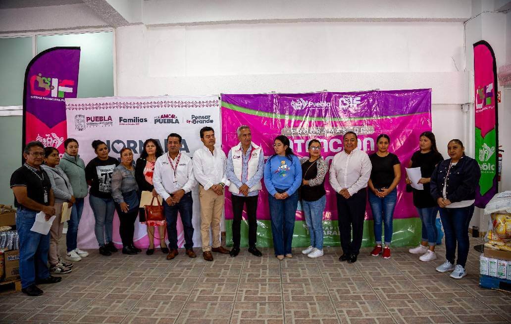 Entrega DIF Puebla Capital insumos alimentarios del programa “Desayunos Calientes”