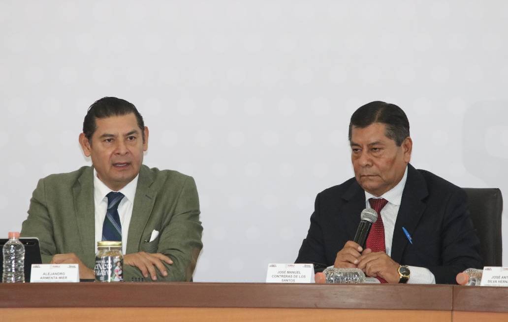 Escuadrón de Maquinaria rehabilita el equivalente a 300 calles para seguridad y bienestar de poblanos: Armenta