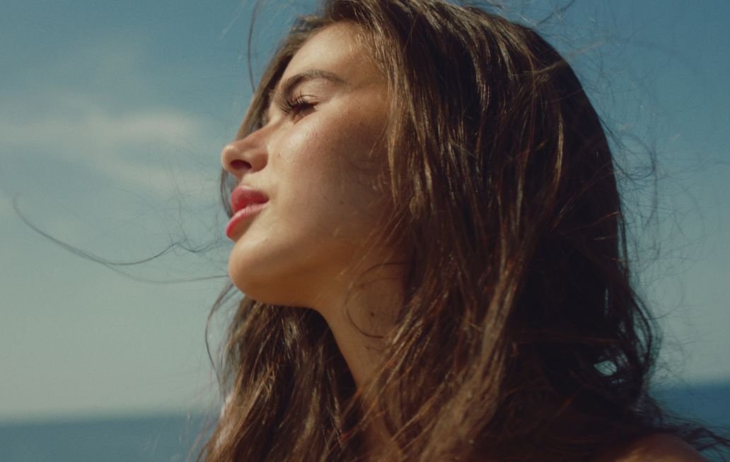 Mar Lucas y Juan Duque se unen con el tema del verano «Contigo» MAR LUCA