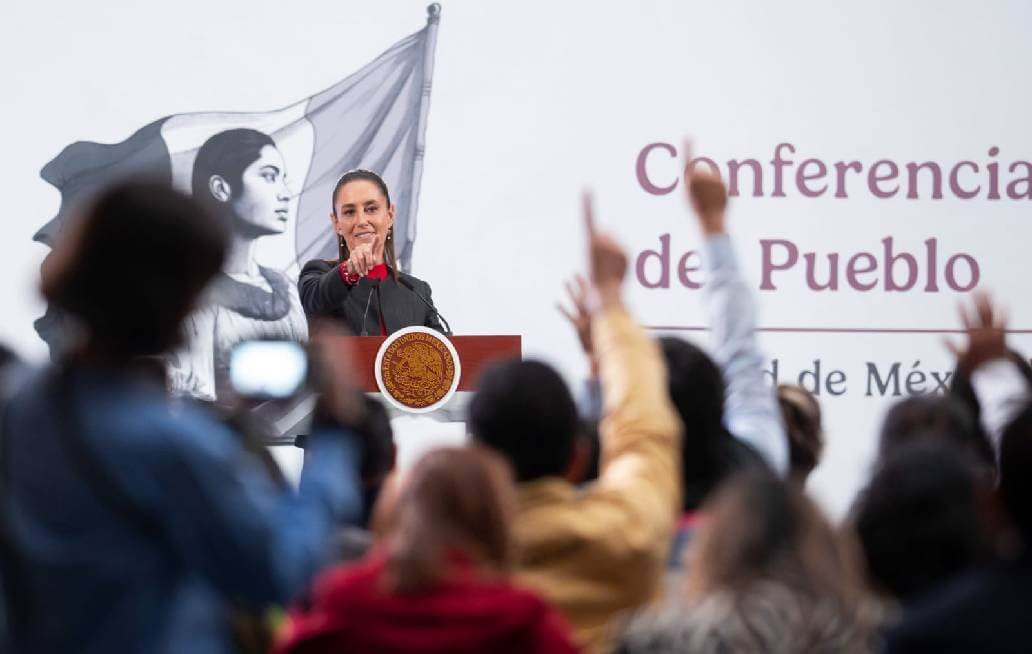 Presenta Sheinbaum los Chocolates Bienestar