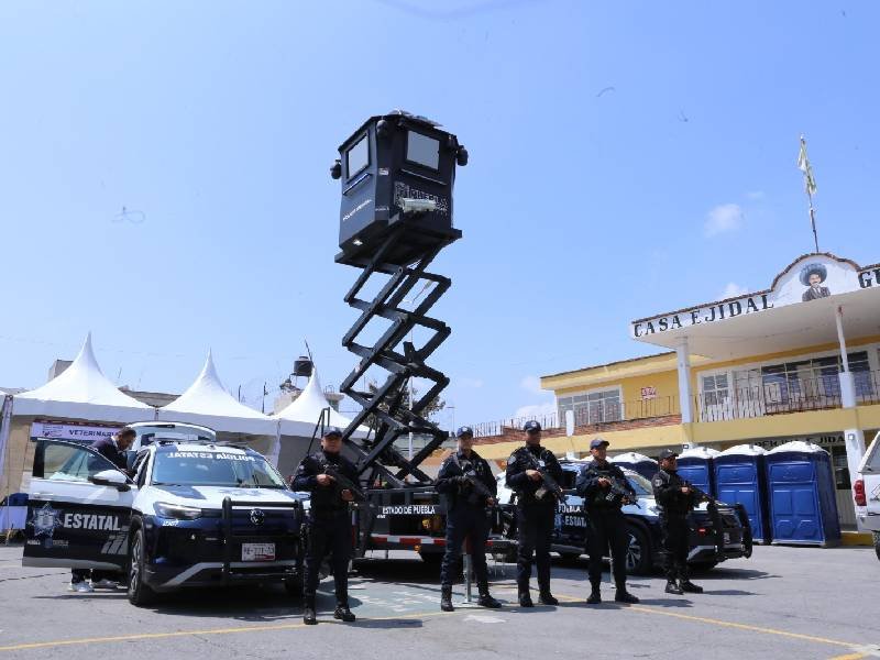 a diferencia de administraciones