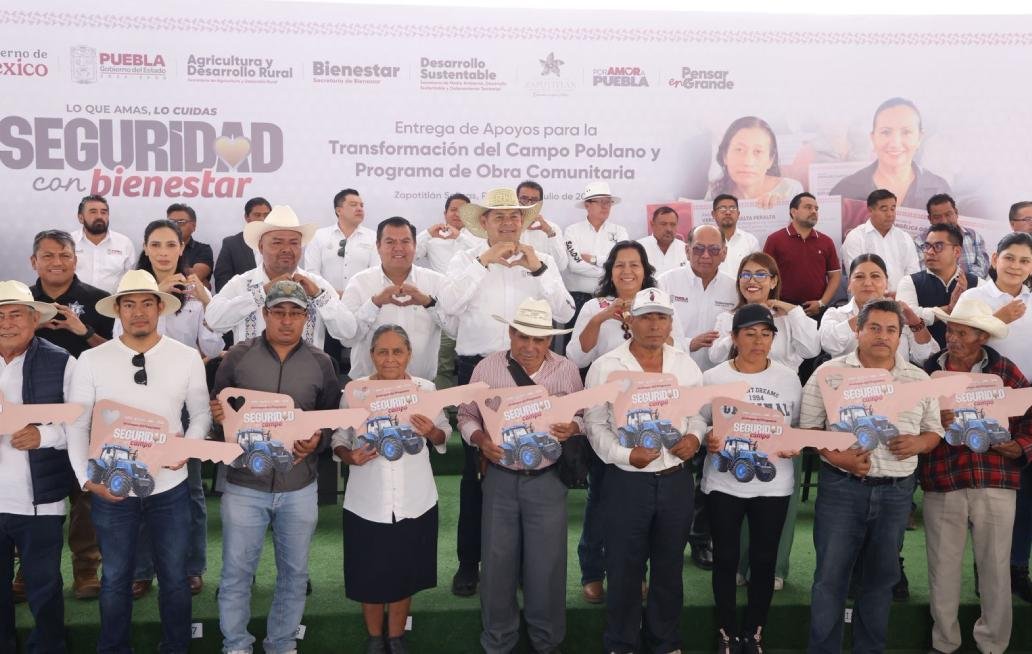 Acelera Armenta el desarrollo de la Sierra Negra con apoyos comunitarios y al campo