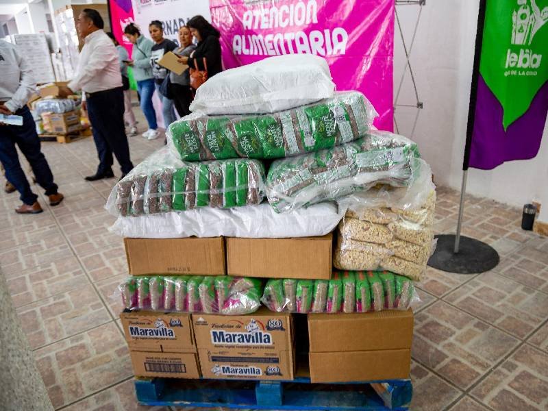 la entrega fue encabezada