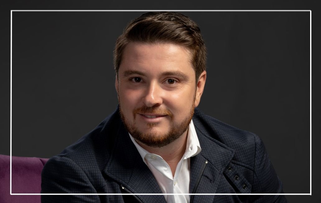 MARCO VALENCIA AVILA