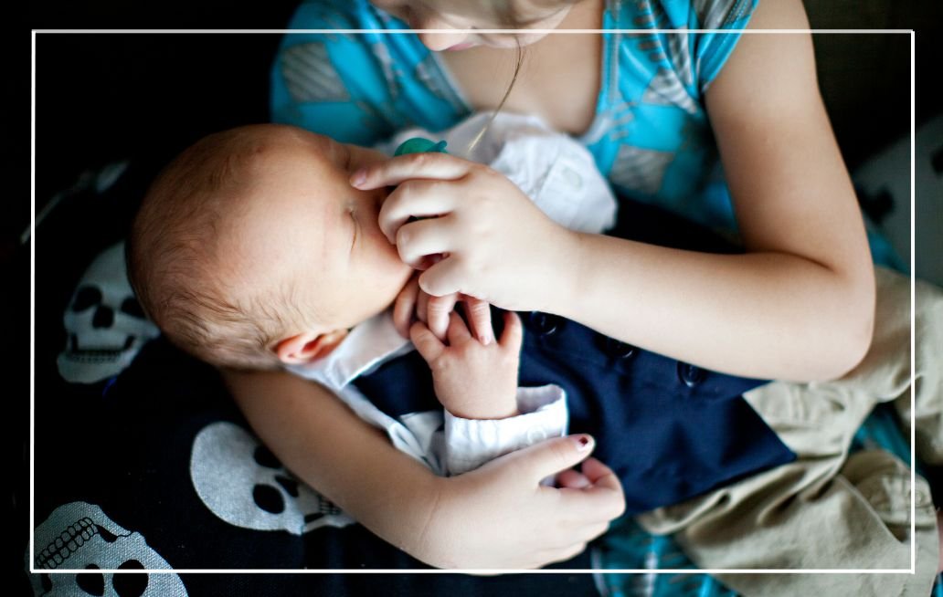 Niña de 11 años da a luz en casa en Oklahoma: Padrastro es el responsable