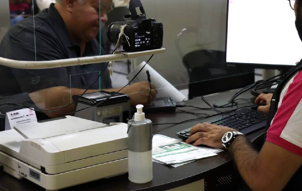Poblanos pueden tramitar su credencial para votar en sedes consulares: INE