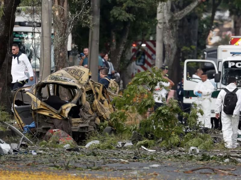 Helicóptero derribado en Colombia deja 13 policías muertos