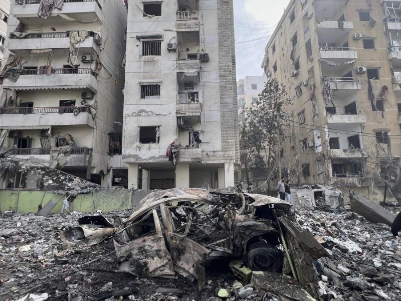 Israel ataca infraestructura de Hezbolá