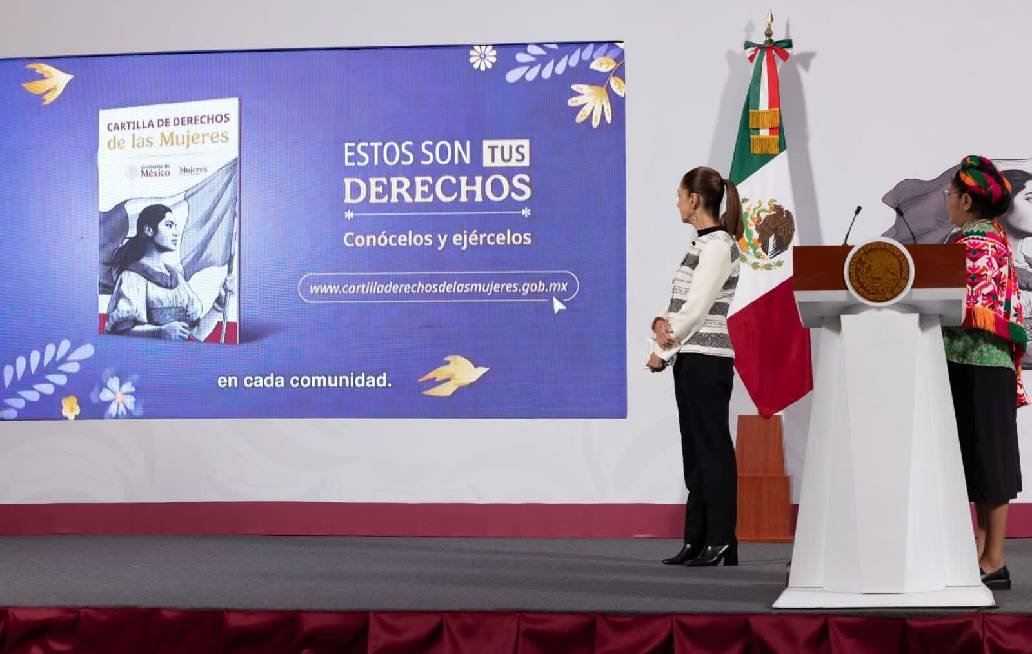 Anuncia Sheinbaum que su gobierno tradujo a 35 lenguas indígenas la Cartilla de Derechos de las Mujeres