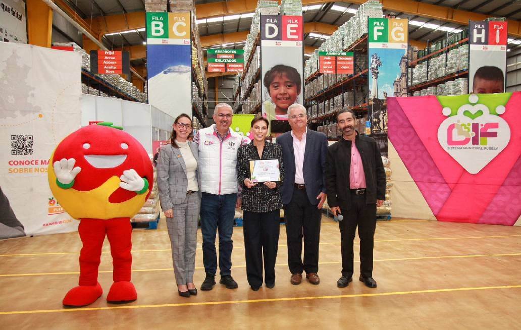 Entrega MariElise Budib donativo de 14 mil kilos de arroz y frijol al Banco de Alimentos Cáritas