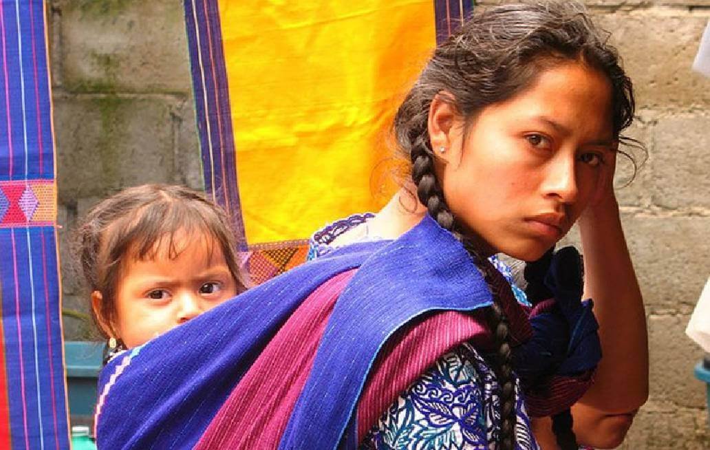 “Mujer indígena en Puebla capital: la raíz que nos sostiene”