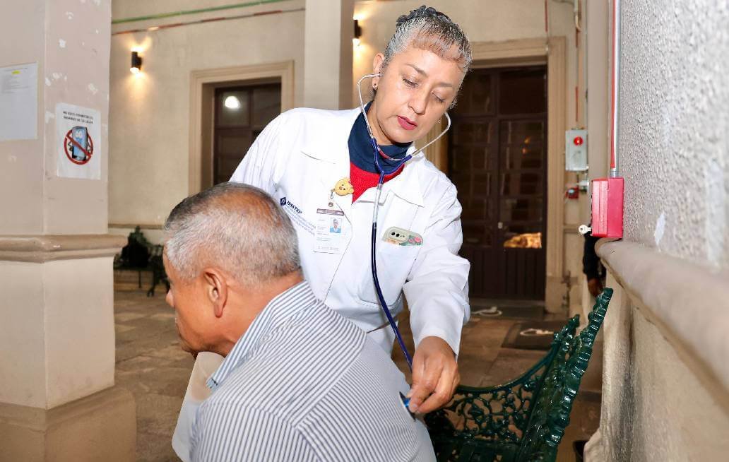 SEDIF ofrece albergue para que pernocten personas en situación de calle