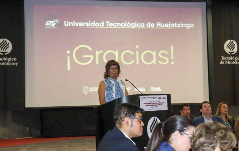 Ampliarán espacios para bachillerato en Puebla