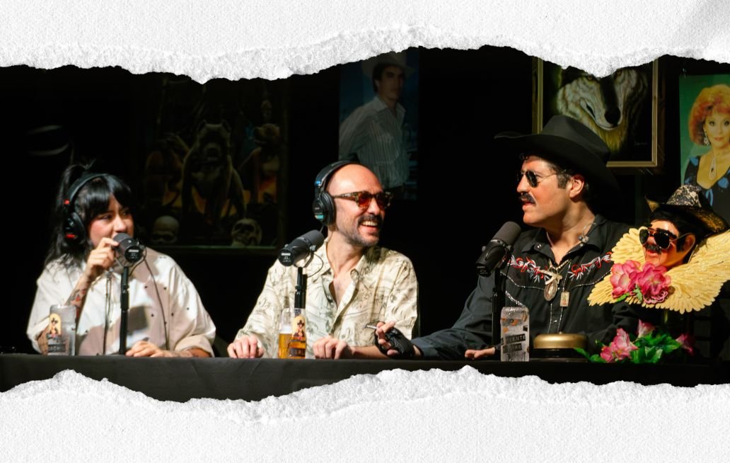 «Casos de la risa real» llenó Sala Forum de humor picante