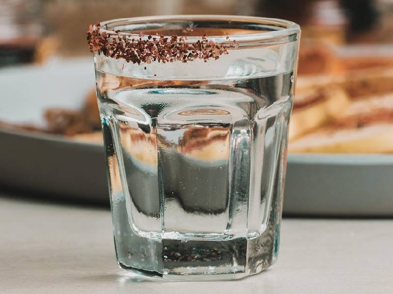 los beneficios de tomar tquila