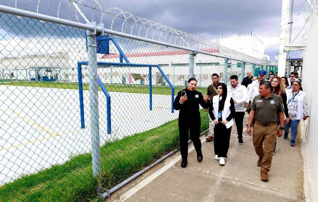 Garantizan en Puebla la reinserción humana en Penal Femenil de Serdán