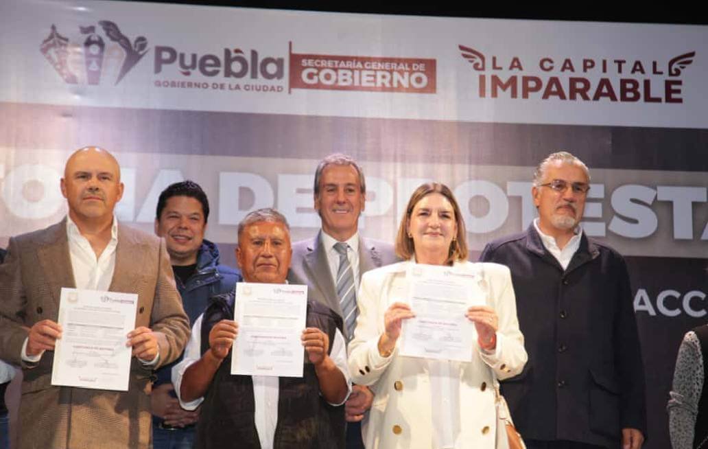 Entrega Chedraui constancias de mayoría a integrantes de Mesas Directivas de Vecinos
