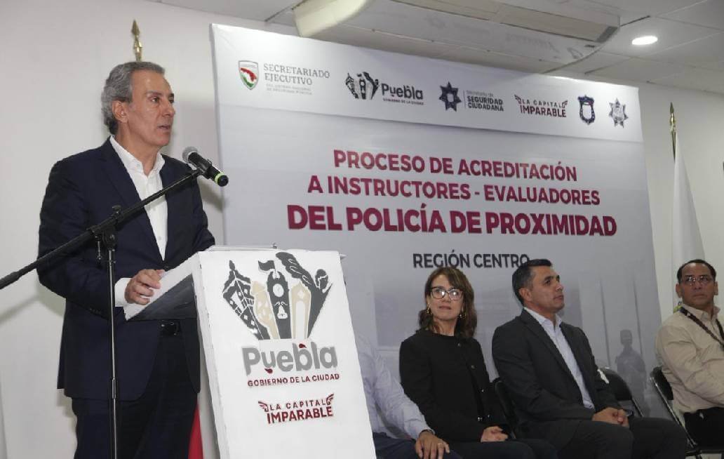 Inaugura Chedraui ceremonia para el curso de acreditación de aspirantes a instructores policiales